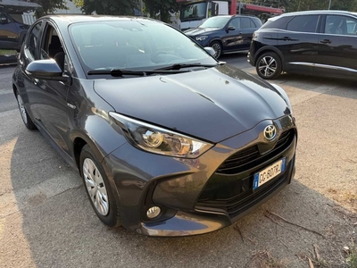 Toyota Yaris Hybrid Business MY20, 2021