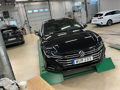 Volkswagen ARTEON 1.4 TSI eHybrid DSG R-Line SB Drag P-Varmare