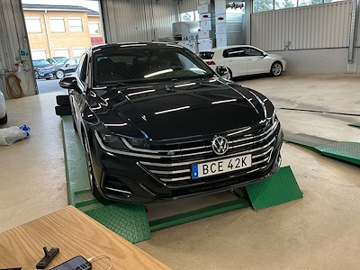 Volkswagen ARTEON eHybrid R-Line Drag Varmare Cockpit