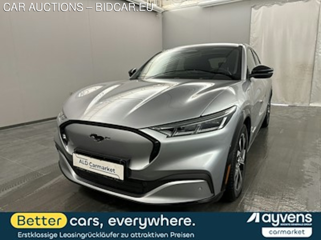 Ford Mustang mach-e AWD Geschlossen, 5-turig, Direktantrieb, 1-Gang