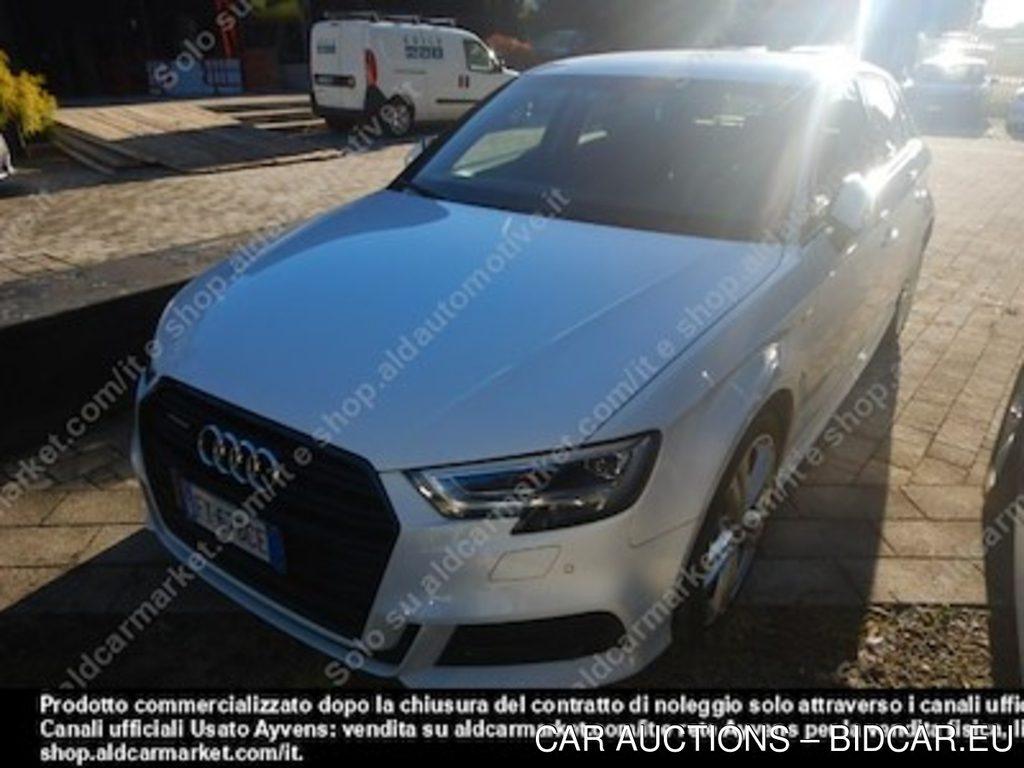 Audi A3 40 tdi quattro S -