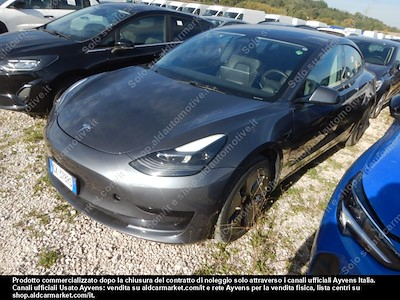 Tesla model 3 50 kwh rwd -