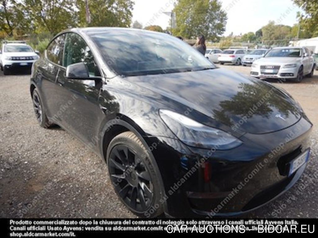Tesla model Y 75 kwh dual -
