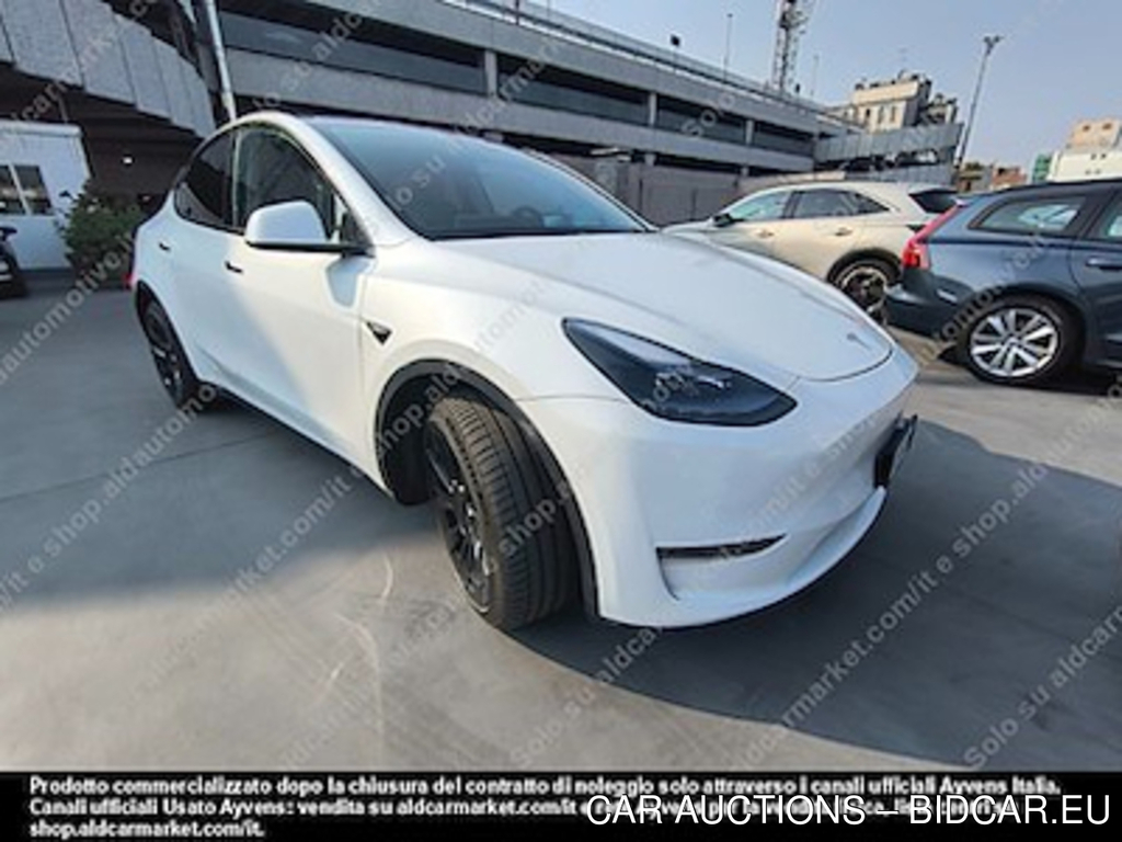 Tesla model Y 75 kwh dual -