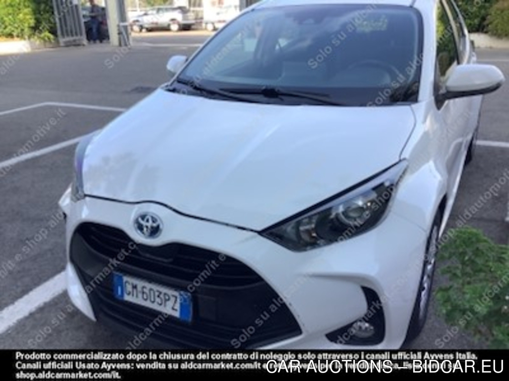 Toyota yaris N1 hybrid business my22 -