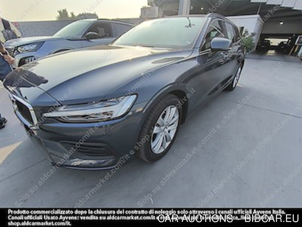 Volvo v60 B4 D autom. momentum -