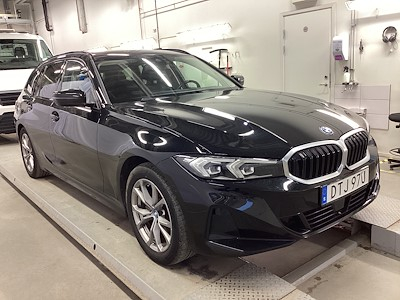 BMW Series 3 330e xDrive Touring Drag Rattvarme Parking Assistant