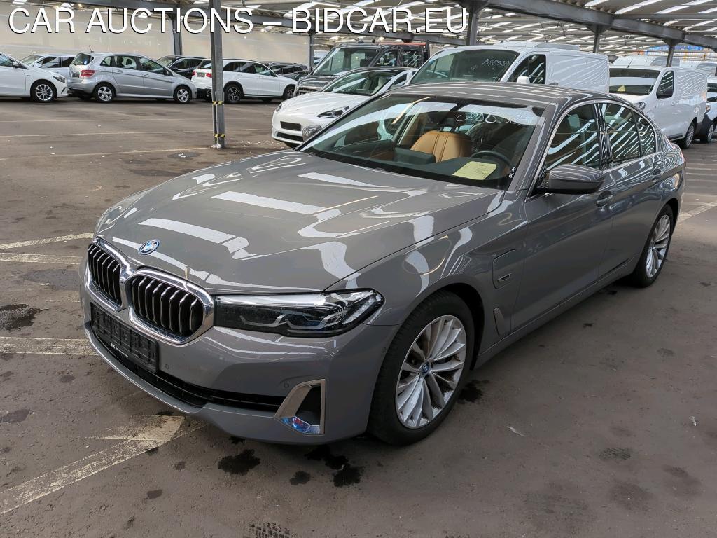BMW 520e AUT. Luxury Line, 2022