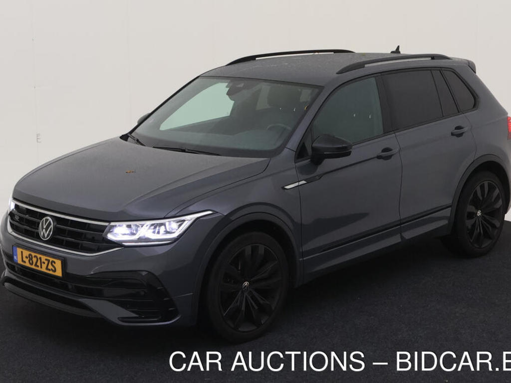 Volkswagen Tiguan 1.5 TSI 150PK DSG R-LINE BUSINESS+ MULTIMEDIA BLACK HAAK, 2021
