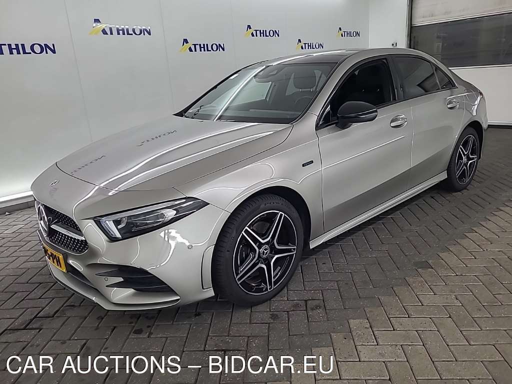 Mercedes A-klasse limous A 250 E 8G-DCT BUSINESS SOL AMG LIMITED 4D 160KW, 2020