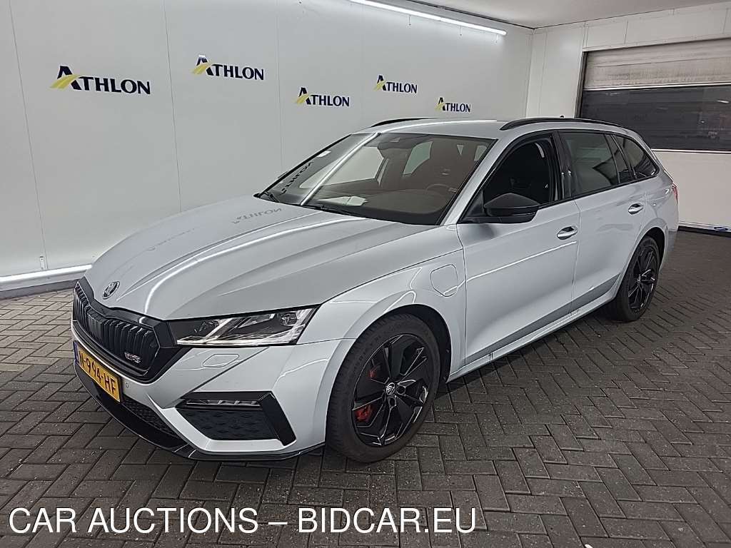 Skoda Octavia combi 1.4 TSI IV PHEV DSG RS IV BUSINESS 5D 180KW, 2021