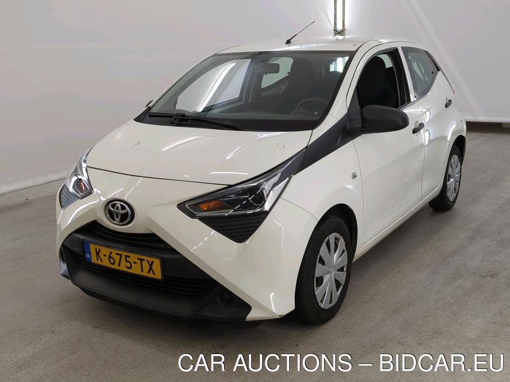 Toyota Aygo 1.0 VVT-I X-FUN, 2021