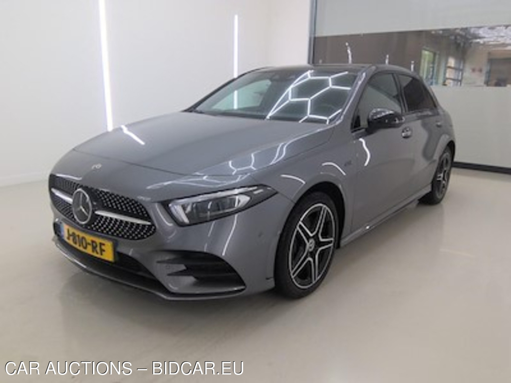 Mercedes-Benz A-Klasse A 250 e 8G-DCT Business Sol AMG Limited