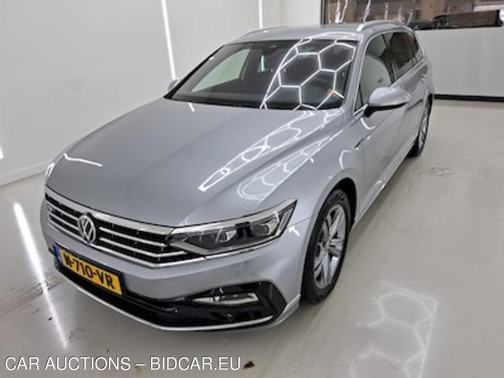 Volkswagen Passat variant 2.0 TDI 110kW 7-DSG R-Line Business