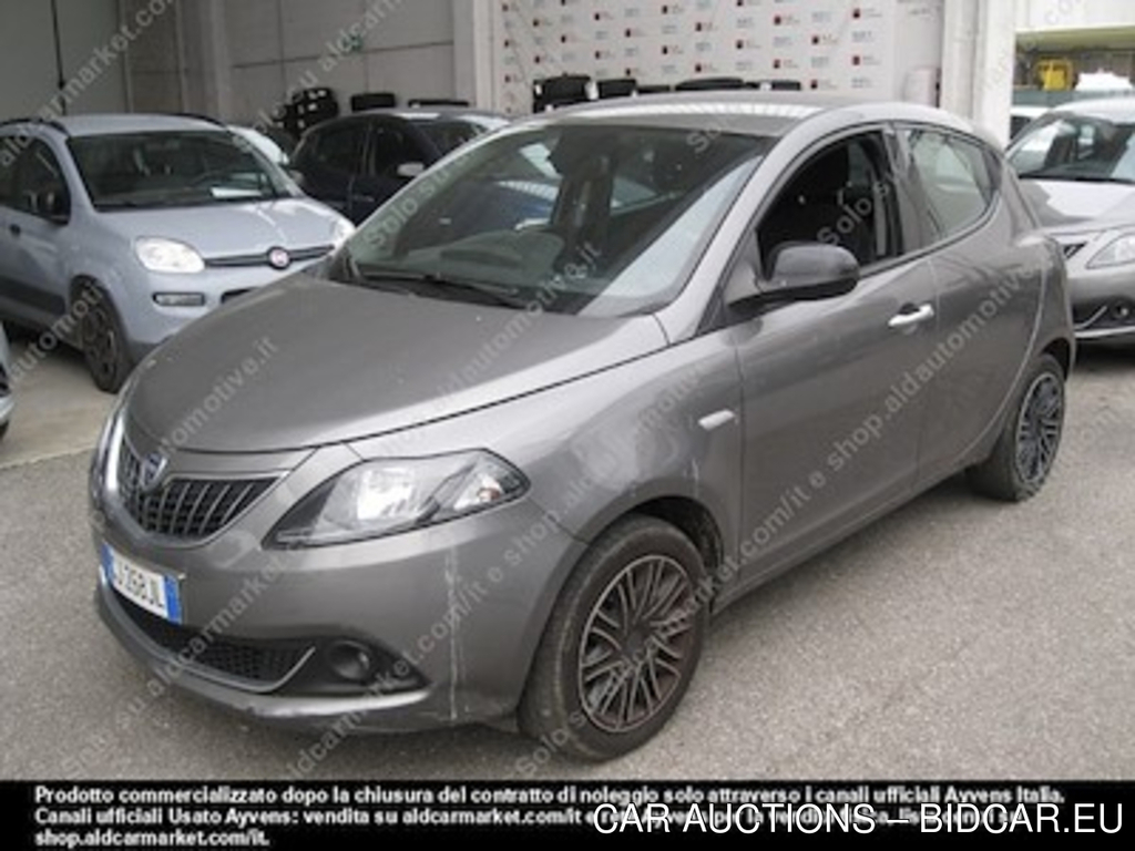 Lancia ypsilon ecochic 1.0 firefly 70cv -