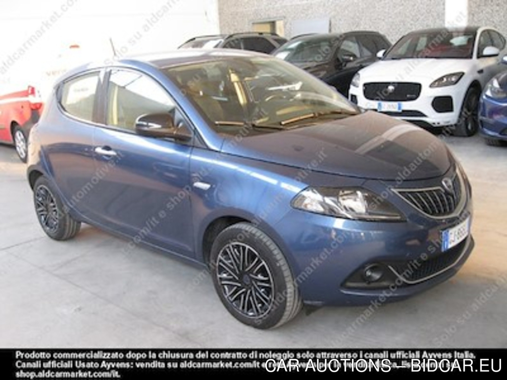 Lancia ypsilon ecochic 1.0 firefly 70cv -