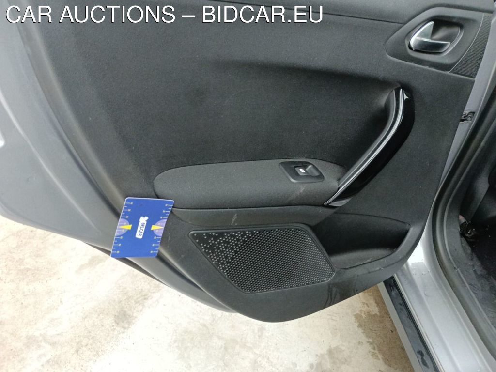 Peugeot 2008 1.5 BLUEHDI 75KW S&S ACTIVE 5D, 2019
