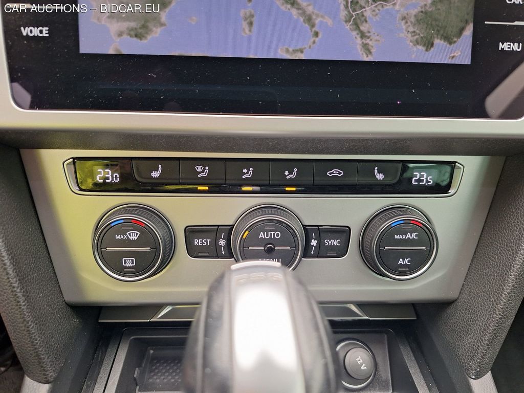 Volkswagen Passat8-sw VARIANT 14. VOLKSWAGEN PASSAT VARIANT 1.6 TDI COMFORTLINE BUSI, 2019