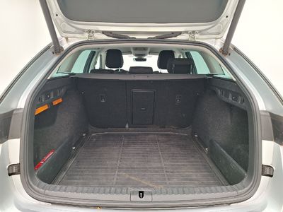Skoda Octavia-combi-6 COMBI 20. SKODA OCTAVIA COMBI 2.0 CRTDI 85KW STYLE 5D, 2020