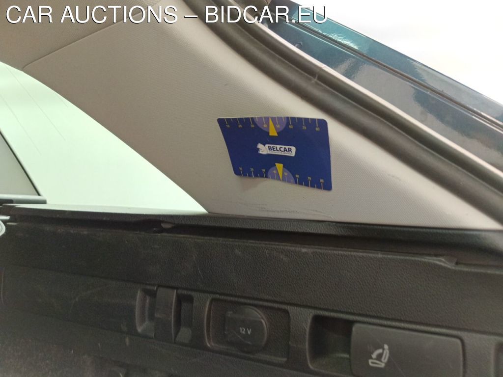 Skoda Superbcombi-3v5 COMBI 2.0 CRTDI 110KW DSG7 STYLE 5D, 2021