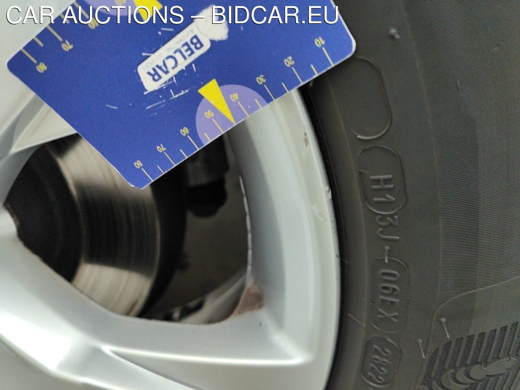 Volvo Xc40 D3 MOMENTUM PRO 5D, 2020