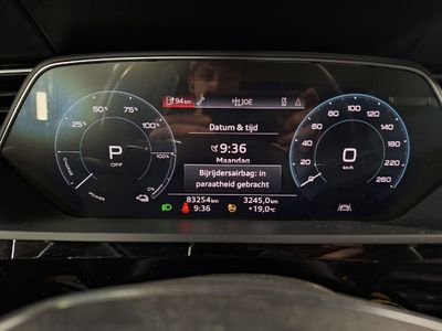 Audi E-tron-gen 19 BEV. AUDI E-TRON 50 QUATTRO 5D, 2021