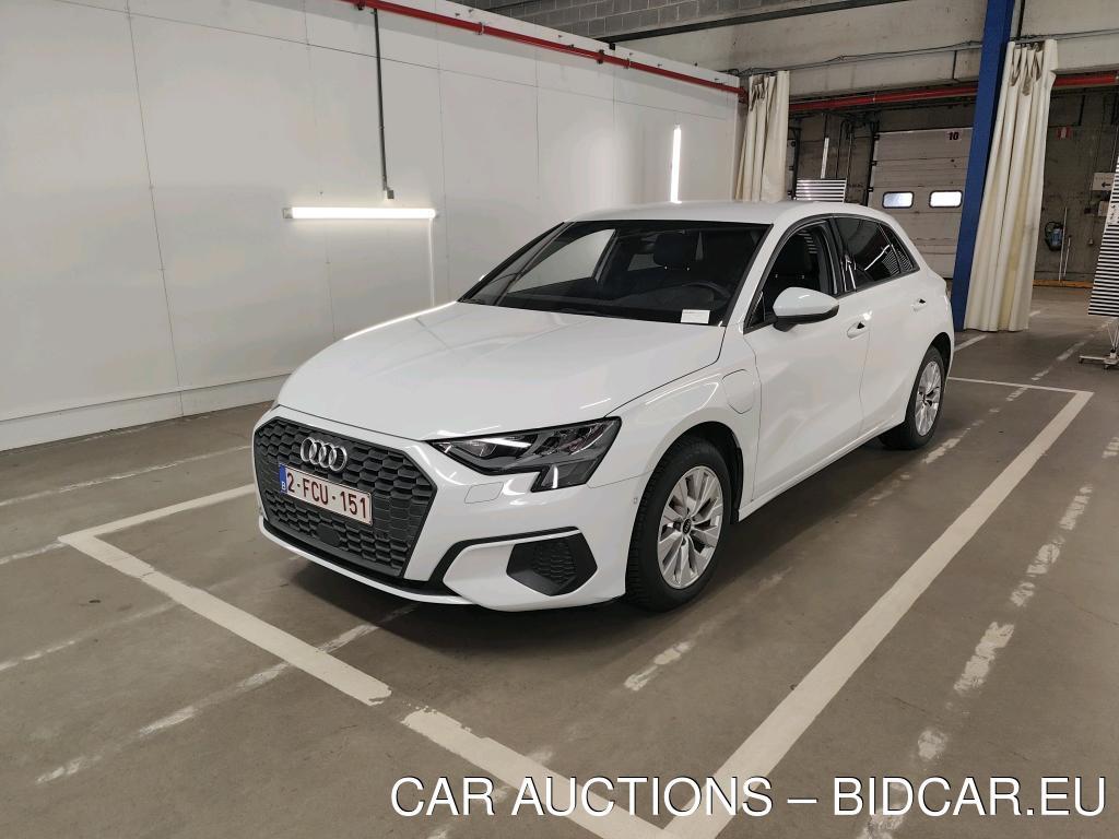 Audi A3 Sportback A3 SPORTBACK 1.4 40 TFSI E ATTRACTION (PHEV) 150KW/204PK 5D/P AUTO-6 - CO2 ONVOLLEDIG, 2024