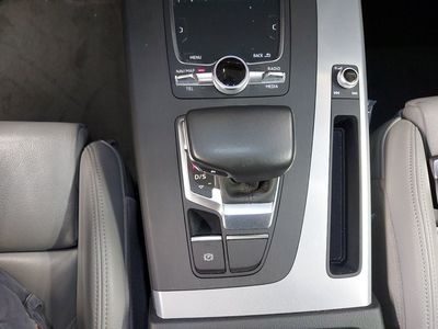 Audi Q5 - 2017 Q5 50 TFSI E PHEV Q SPORT S TRONIC, 2020