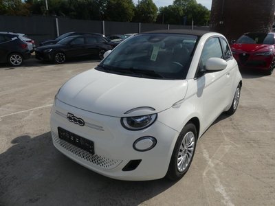 Fiat 500e C, 2023