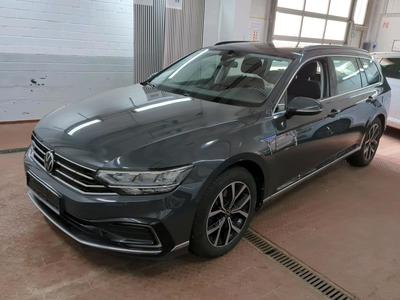 Volkswagen Passat VARIANT 1.4 TSI PLUG-IN-HYBRID DSG GTE, 2021