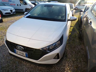 Hyundai i20 1.2 mpi Connectline, 2023