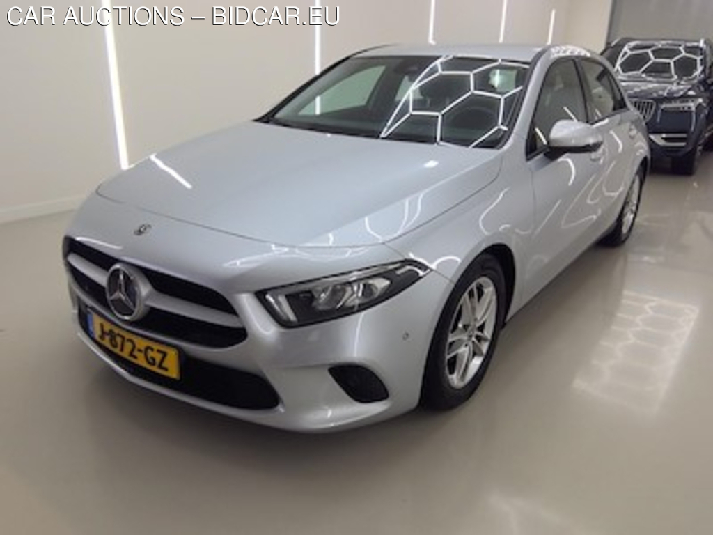 Mercedes-Benz A-klasse A 180 7G-DCT Business Solution 5d