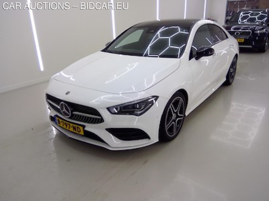 Mercedes-Benz CLA CLA 200 DCT Business Solution AMG 4d