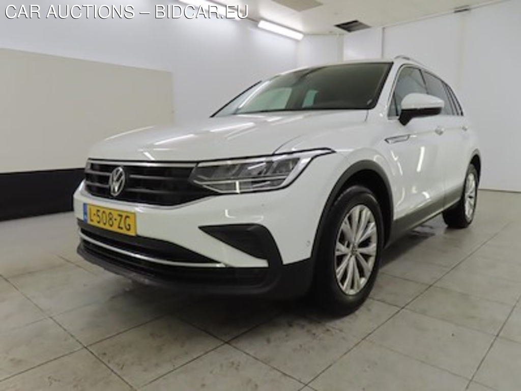Volkswagen Tiguan 1.5 TSI 110kW Life Business 5d