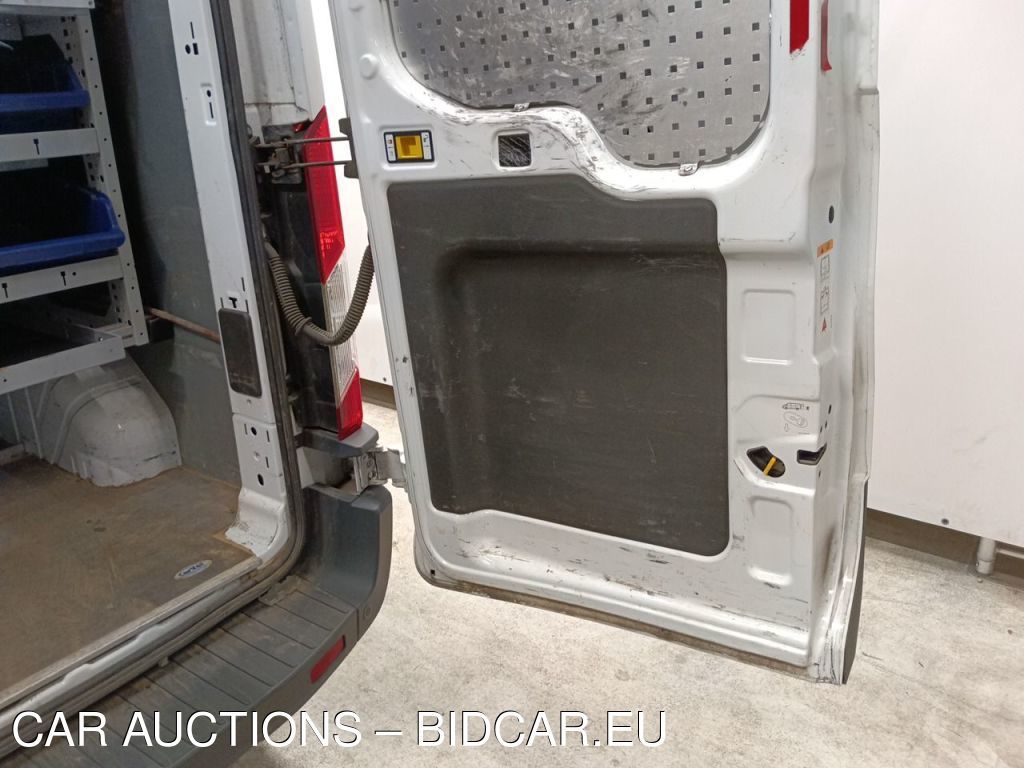 Ford Transit 350M 2.0TD 130PK 96KW M6 TREND 4D, 2019