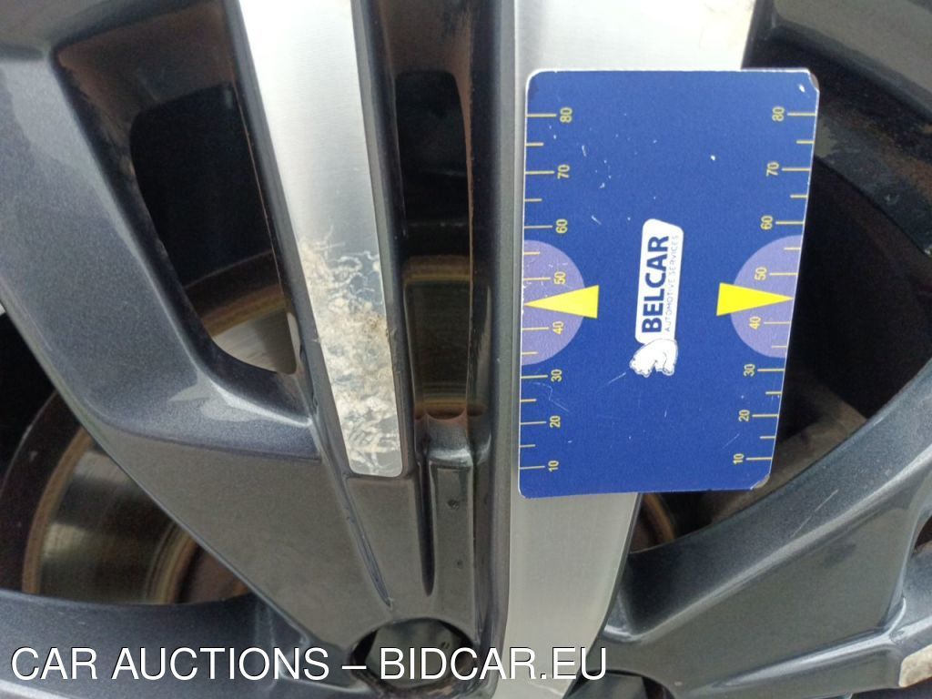 Peugeot 5008 1.5 BLUEHDI 96KW S&S EAT8 ALLURE 5D, 2020