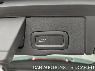 Volvo XC60 2.0 B4 DIESEL MOMENTUM GEARTRNC AUTO 4WD