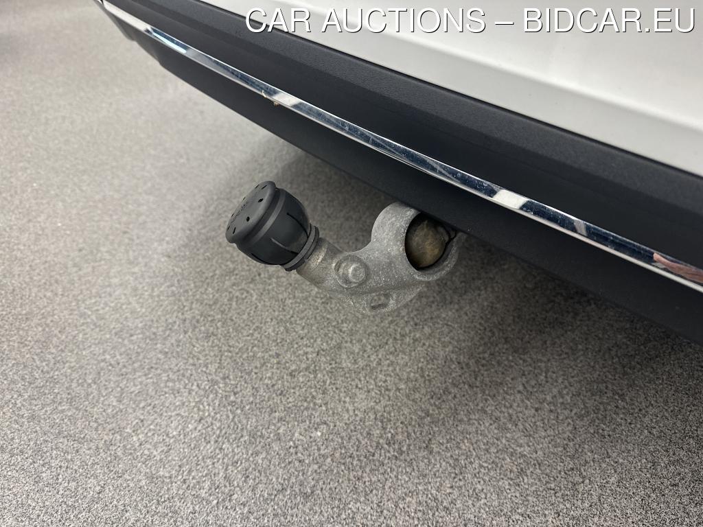 Volvo V60 2.0 T6 TWE INSCRIPTION RCHARGE GTRNC 4WD