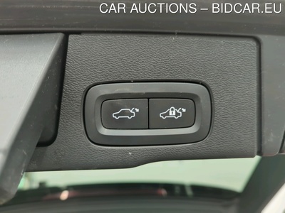 Volvo XC60 2.0 B4 D MHEV CORE GEARTRONIC AWD