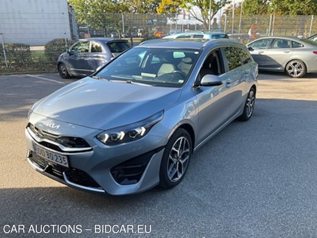 Kia Ceed 1.6 Gdi Phev 141 Upgrade Premium Dct MY22 UA!
