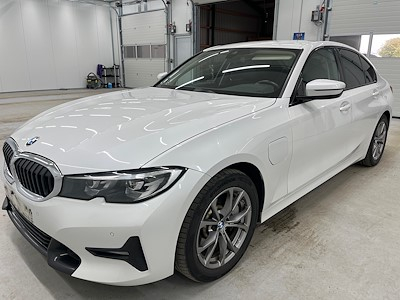 BMW Series 3 330e Sport Line Auto UA!