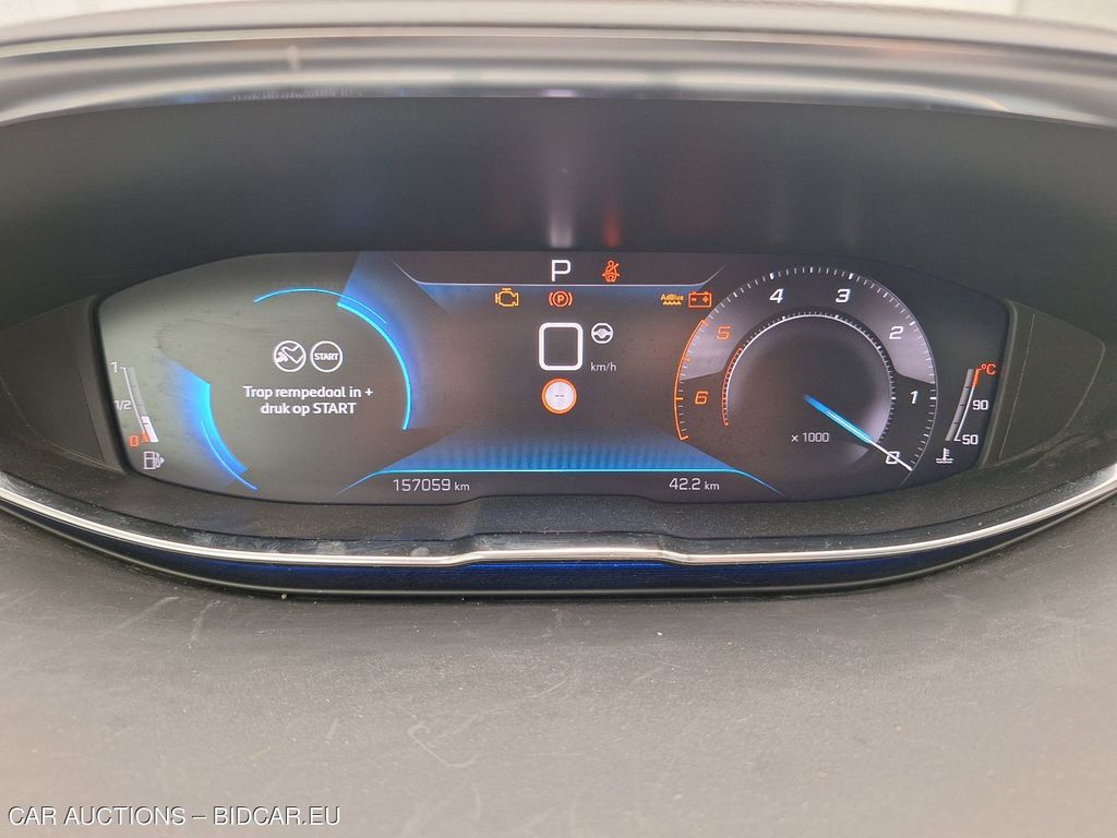 Peugeot 5008 FL20. PEUGEOT 5008 1.5 BLUEHDI 96KW S&S EAT8 ALLURE PACK, 2021