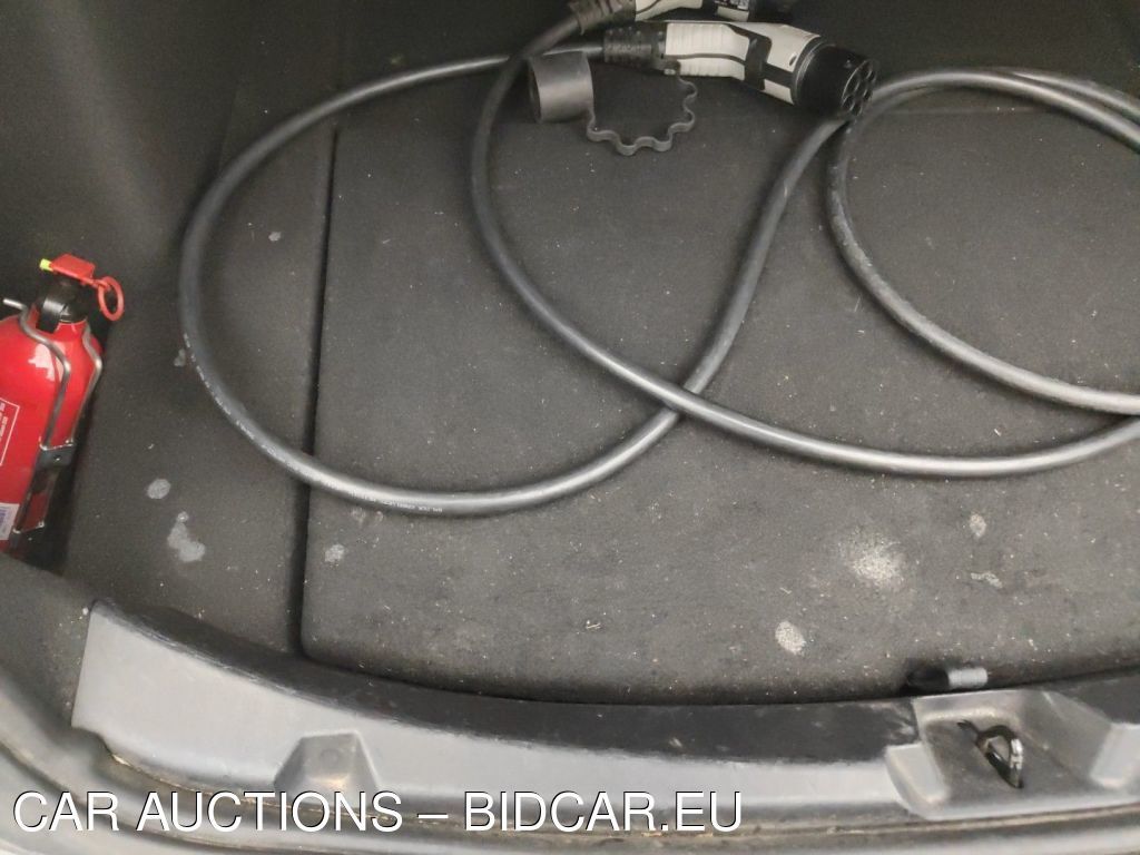 Tesla Model 3 LONG-RANGE DUAL MOTOR AWD 4D, 2020