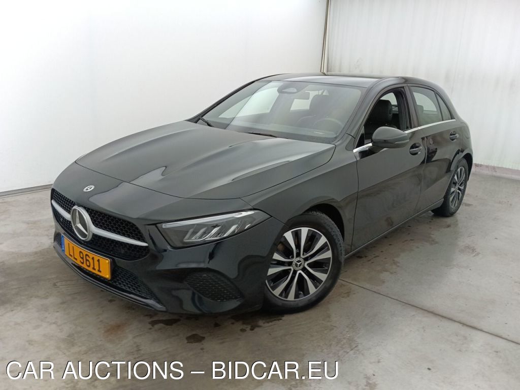 Mercedes A-klasse-bm177 A (W177) A 180 136HP BUSINESS LINE 5D, 2023