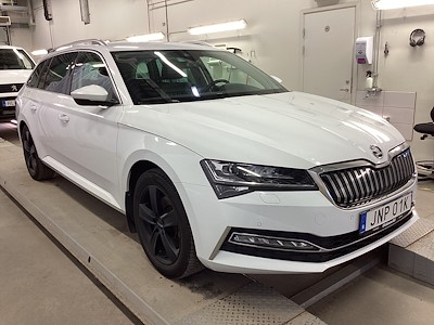 Skoda Superb iV Plug-In 218 Style Business Drag Varmare