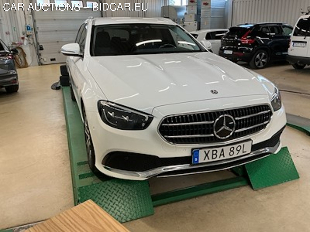 Mercedes-Benz E-Class 300 de T Avantgarde Burmester Forarassistanspkt
