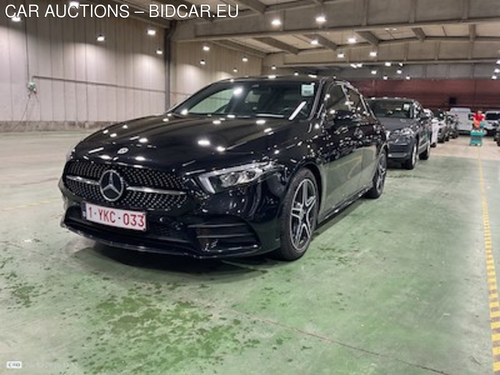 Mercedes-Benz Classe A sedan v177 A 200 Business Solution (EU6d-TEMP)