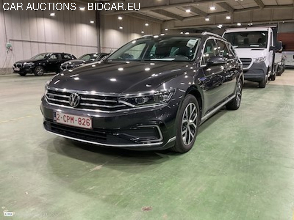 Volkswagen Passat variant 1.4 TSI MSQ VARIANT GTE BUSINESS