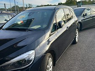 BMW 2er gran tourer BMW 218d Gran Tourer Aut. Advantage Kombi, 5-turig, Automatik, 8-Gang
