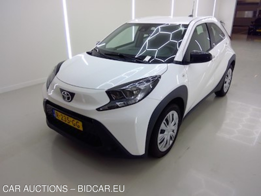 Toyota Aygo X 1.0 VVT-I MT play 5d OnzeDeal